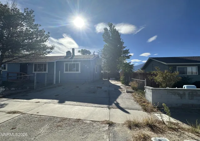 Photo 4 of Single family home for sale at 145 Ash St, Hawthorne, NV 89415 | MLS# 260011892 | Listing updated on 2026-09-15