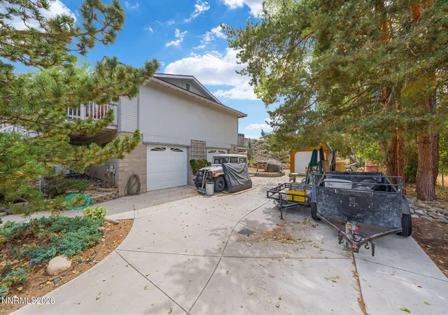 Photo 2 of Single family home for sale at 1010 Fairway Dr, Gardnerville, NV 89460 | MLS# 260011815 | Listing updated on 2026-09-12