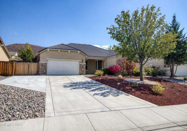 Photo 2 of Single family home for sale at 2925 Lessini Ct, Sparks, NV 89434 | MLS# 260012240 | Listing updated on 2026-10-23