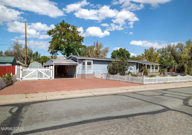 Manufactured home for sale at 2074 Fairmont Way, Carson City, NV 89706 | MLS# 260012114