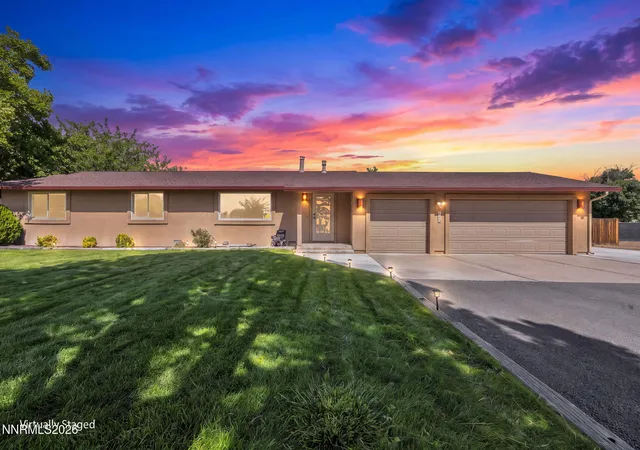 Photo 2 of Single family home for sale at 125 Virgil Dr, Sparks, NV 89441 | MLS# 260012104 | Listing updated on 2026-10-21