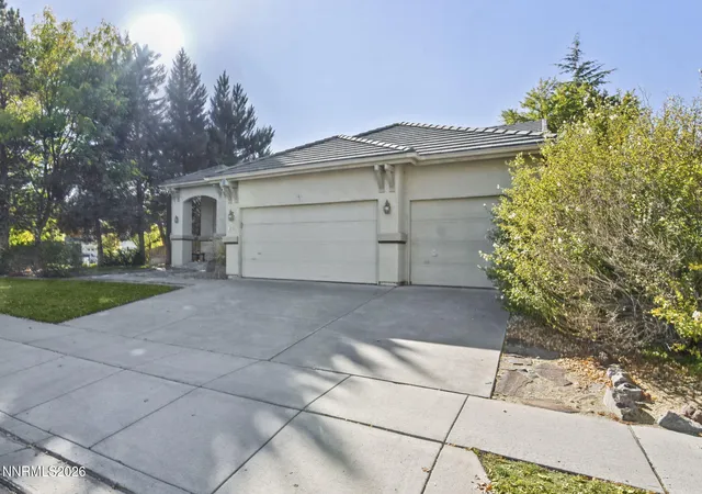 Photo 4 of Single family home for sale at 7035 Cinnamon Dr, Sparks, NV 89436 | MLS# 260013207 | Listing updated on 2026-10-16