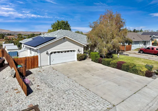 Photo 2 of Single family home for sale at 9275 Cordoba Blvd, Sparks, NV 89441 | MLS# 260012282 | Listing updated on 2026-10-21
