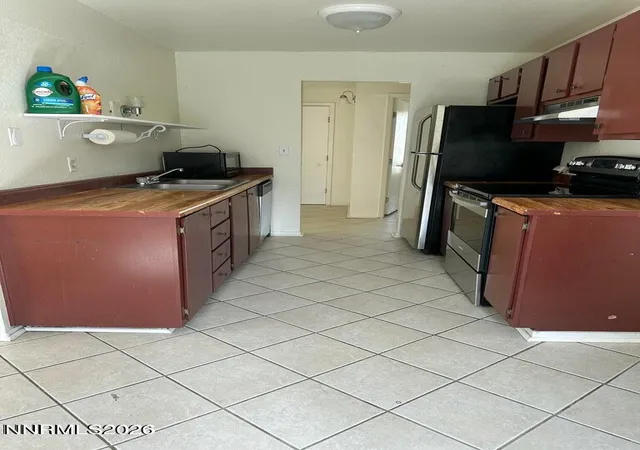Listing Photo 5 - Condo for sale in building located at 3928 Clear Acre Ln, Reno, NV 89512 - Unit #APT 116