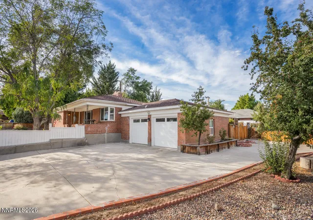 Single family home for sale at 201 Sunnyside Dr, Reno, NV 89503 | MLS# 260012364