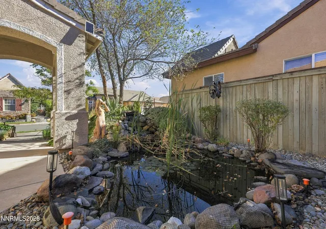 Photo 3 of Single family home for sale at 1652 Broadstone Way, Reno, NV 89521 | MLS# 260013214 | Listing updated on 2026-10-29
