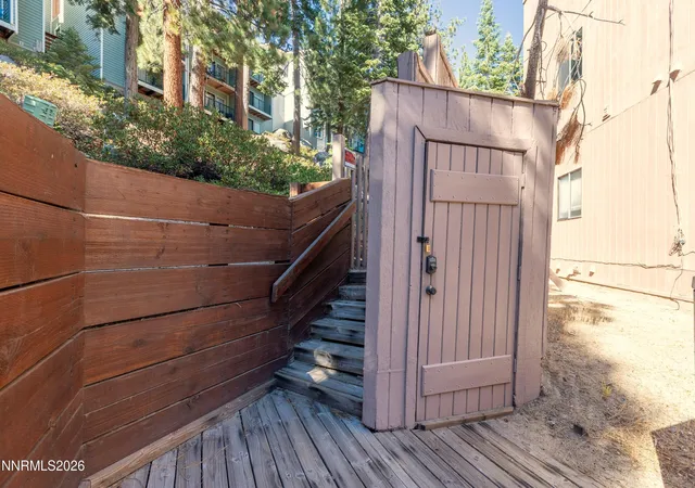 Listing Photo 2 - Condo for sale in building located at 340 Quaking Aspen Ln, Stateline, NV 89449 - Unit # B