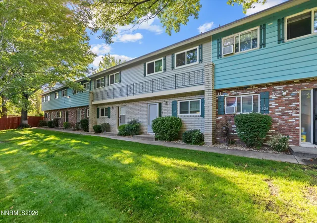 Photo 2 of Townhouse for sale at 325 Smithridge Park, Reno, NV 89502 | MLS# 260012762 | Listing updated on 2026-10-28