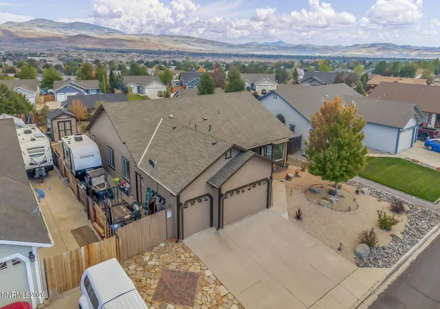 Photo 3 of Single family home for sale at 2160 Lenticular Dr, Sparks, NV 89441 | MLS# 260012796 | Listing updated on 2026-10-19