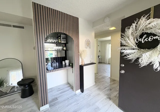 Listing Photo 4 - Condo for sale in building located at 1009 Baywood Dr, Sparks, NV 89434 - Unit #C