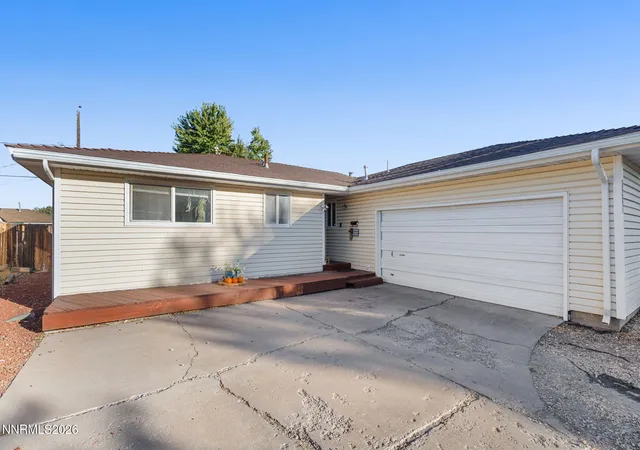 Photo 2 of Single family home for sale at 3280 Probasco Way, Sparks, NV 89431 | MLS# 260013202 | Listing updated on 2026-10-22