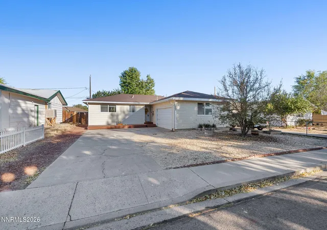 Photo 3 of Single family home for sale at 3280 Probasco Way, Sparks, NV 89431 | MLS# 260013202 | Listing updated on 2026-10-22