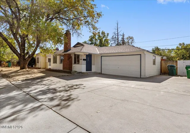 Photo 2 of Single family home for sale at 1185 Upton Way, Sparks, NV 89431 | MLS# 260013063 | Listing updated on 2026-10-15