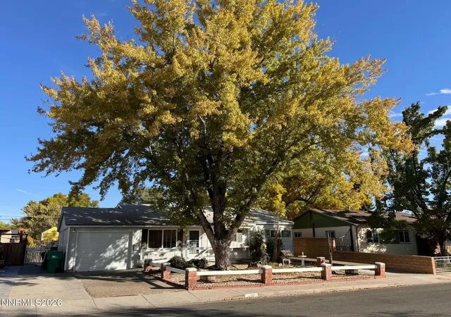 Single family home for sale at 330 Richards Way, Sparks, NV 89431 | MLS# 260013353