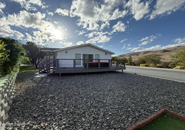 Photo 3 of Manufactured home for sale at 11 Ave De La Couleurs, Sparks, NV 89434 | MLS# 260013043 | Listing updated on 2026-10-21