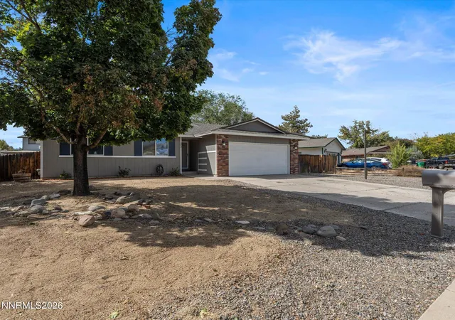 Photo 2 of Single family home for sale at 3037 Chollar Cir, Sparks, NV 89434 | MLS# 260013072 | Listing updated on 2026-10-14
