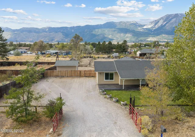 Photo 4 of Single family home for sale at 2995 White Pine Dr, Washoe Valley, NV 89704 | MLS# 260013124 | Listing updated on 2026-10-23