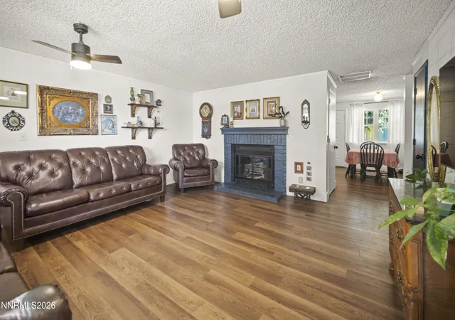 Photo 3 of Single family home for sale at 370 Aspen Way, Fernley, NV 89408 | MLS# 260013165 | Listing updated on 2026-10-28