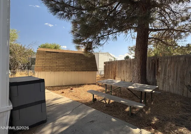 Photo 3 of Manufactured home for sale at 1237 Kingslane Ct, Gardnerville, NV 89410 | MLS# 260013245 | Listing updated on 2026-10-19