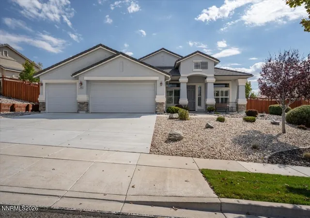Photo 2 of Single family home for sale at 7400 Lacerta Dr, Sparks, NV 89436 | MLS# 260013311 | Listing updated on 2026-10-20