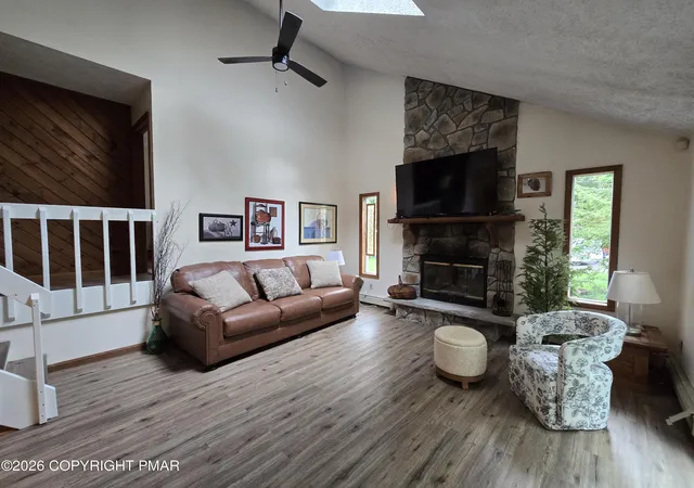 Photo 4 of Single family home for sale at 85 Masters Trl, Albrightsville, PA 18210 | MLS# PM-140395 | Listing updated on 2026-10-05