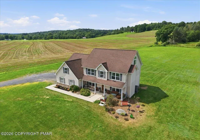 Photo 1 of Single family home for sale at 707 Gilbert Rd, Gilbert, PA 18331 | MLS# PM-140712 | Listing updated on 2026-10-20