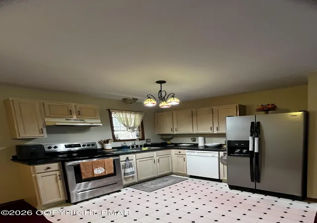 Photo 2 of Single family home for sale at 2444 Winding Way, Tobyhanna, PA 18466 | MLS# PM-143357 | Listing updated on 2026-10-20