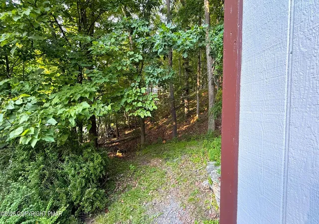 Photo 3 of Single family home for sale at 6271 Decker Rd, Bushkill, PA 18324 | MLS# PM-143509 | Listing updated on 2026-09-30