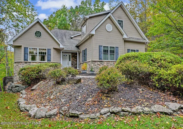 Photo 2 of Single family home for sale at 201 Garfield Ln, East Stroudsburg, PA 18301 | MLS# PM-144118 | Listing updated on 2026-10-19
