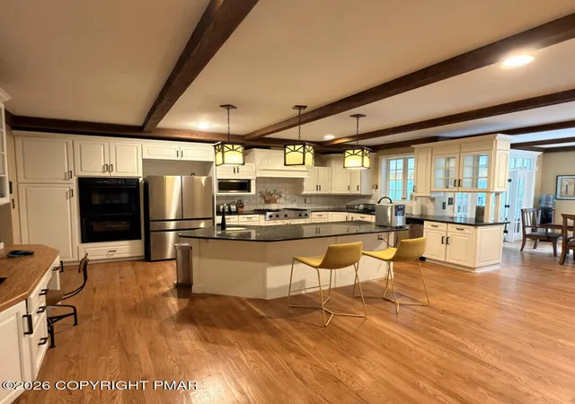 Photo 3 of Single family home for sale at 198 Great Bear Way Road, East Stroudsburg, PA 18302 | MLS# PM-144124 | Listing updated on 2026-10-16
