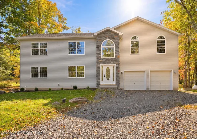 Photo 2 of Single family home for sale at 119 Bass Ct, Canadensis, PA 18325 | MLS# PM-144127 | Listing updated on 2026-10-12
