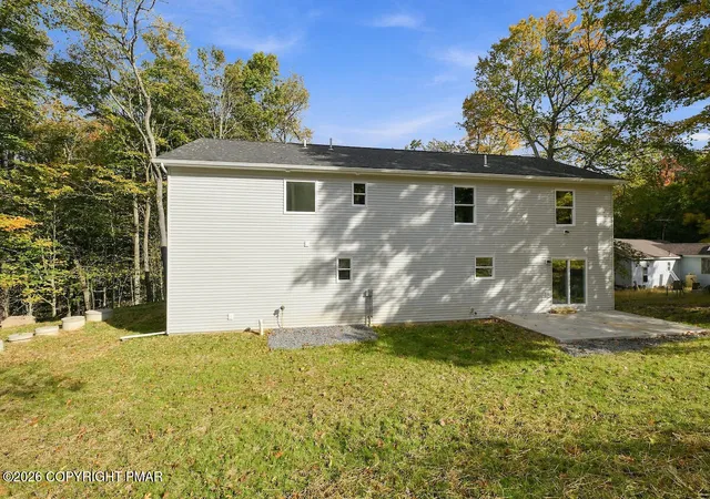 Photo 4 of Single family home for sale at 119 Bass Ct, Canadensis, PA 18325 | MLS# PM-144127 | Listing updated on 2026-10-12