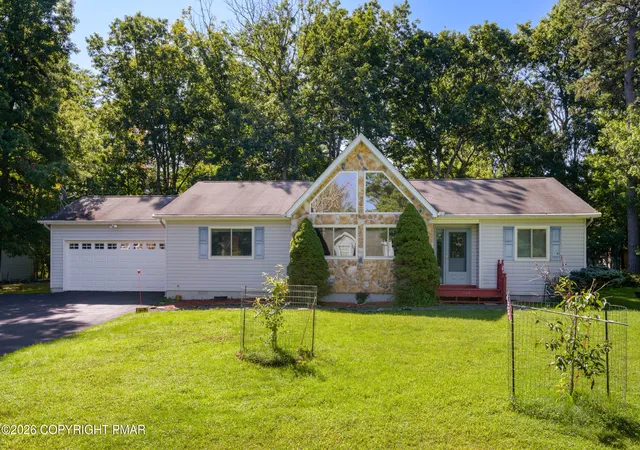 Single family home for sale at 513 Gandolf Rd, Tamiment, PA 18371 | MLS# PM-144117