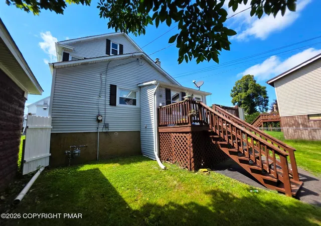 Photo 1 of Single family home for sale at 420 Park St, Freeland, PA 18224 | MLS# PM-144430 | Listing updated on 2026-10-02