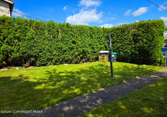 Photo 2 of Single family home for sale at 420 Park St, Freeland, PA 18224 | MLS# PM-144430 | Listing updated on 2026-10-02