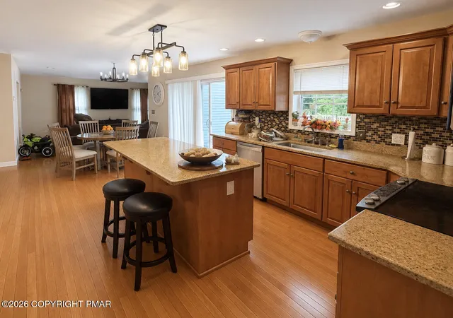 Photo 4 of Single family home for sale at 7156 Hickory Ln, Stroudsburg, PA 18360 | MLS# PM-144526 | Listing updated on 2026-10-18