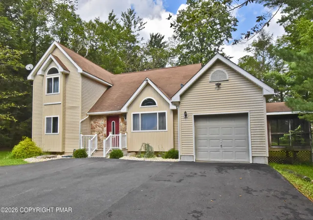 Photo 1 of Sale Pending at 614 Washington Pl, Tobyhanna, PA 18466 | MLS# PM-144428 | Listing updated on 2026-09-09