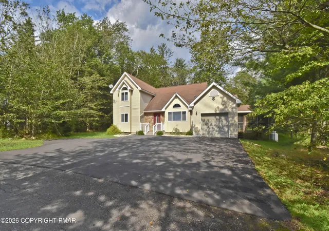 Photo 45 of Sale Pending at 614 Washington Pl, Tobyhanna, PA 18466 | MLS# PM-144428 | Listing updated on 2026-09-09