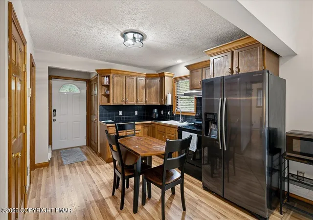 Photo 3 of Single family home for sale at 1152 Wallenpaupack Dr, Lake Ariel, PA 18436 | MLS# PM-144407 | Listing updated on 2026-10-01
