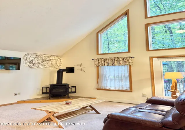 Photo 4 of Single family home for sale at 48 Keats Ln, Albrightsville, PA 18210 | MLS# PM-144366 | Listing updated on 2026-09-13