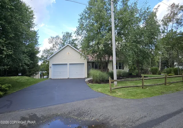Photo 3 of Sale Pending at 1255 Hawthorn Ter, Pocono Summit, PA 18346 | MLS# PM-144485 | Listing updated on 2026-10-05