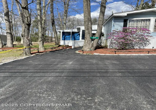 Photo 2 of Manufactured home for sale at 155 Bariton Ct, Bartonsville, PA 18321 | MLS# PM-144373 | Listing updated on 2026-09-24