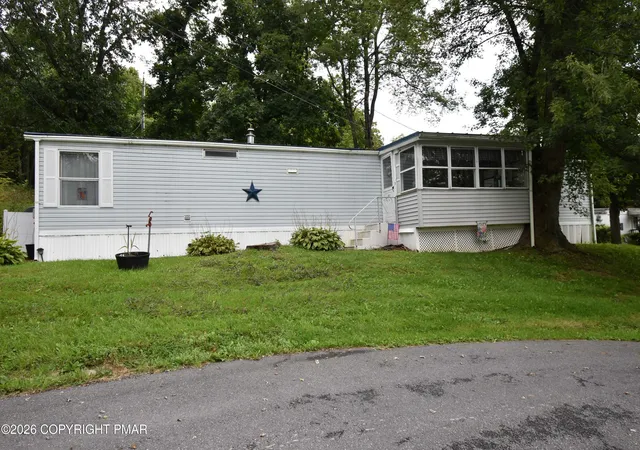 Photo 2 of Manufactured home for sale at 230 Baabe Ln # LT19, Stroudsburg, PA 18360 | MLS# PM-144424 | Listing updated on 2026-09-02