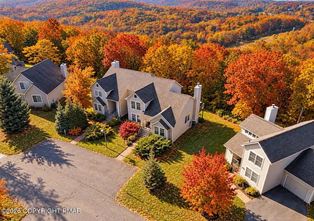 Photo 3 of Townhouse for sale at 207 Sycamore Ct, Tannersville, PA 18372 | MLS# PM-144405 | Listing updated on 2026-10-07