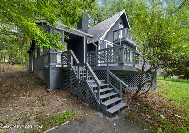 Photo 3 of Single family home for sale at 100 Outer Dr, Dingmans Ferry, PA 18328 | MLS# PM-144495 | Listing updated on 2026-09-04