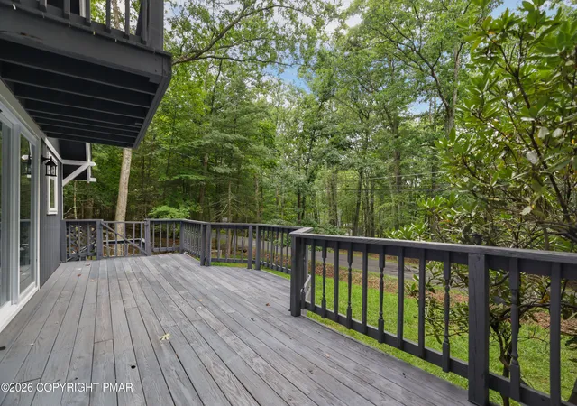 Photo 4 of Single family home for sale at 100 Outer Dr, Dingmans Ferry, PA 18328 | MLS# PM-144495 | Listing updated on 2026-09-04