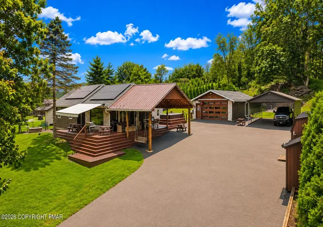 Photo 1 of Single family home for sale at 286 S Easton Belmont Pike, Saylorsburg, PA 18353 | MLS# PM-144412 | Listing updated on 2026-09-11