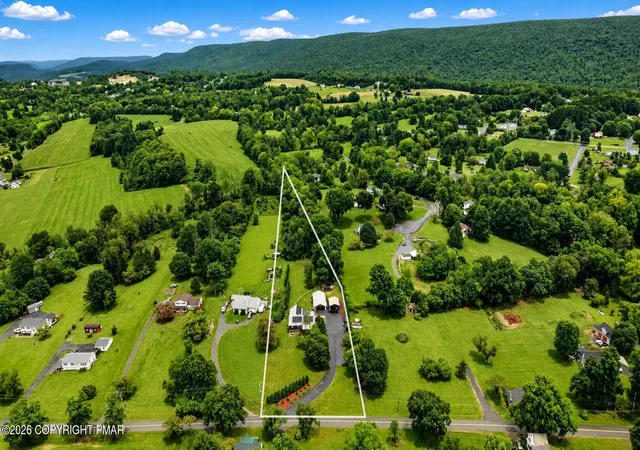Photo 46 of Single family home for sale at 286 S Easton Belmont Pike, Saylorsburg, PA 18353 | MLS# PM-144412 | Listing updated on 2026-10-09