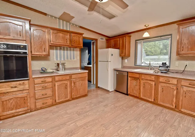 Photo 3 of Sale Pending at 316 Poplar Valley Rd W, Stroudsburg, PA 18360 | MLS# PM-144859 | Listing updated on 2026-09-28