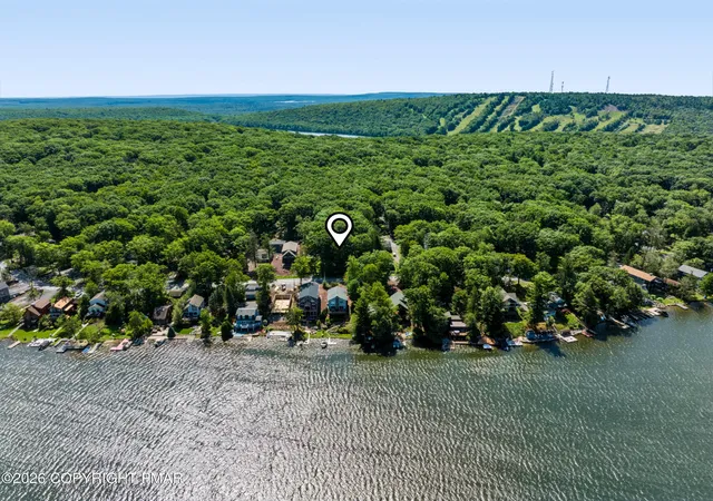 Photo 3 of Sale Pending at 117 S Lake Dr, Lake Harmony, PA 18624 | MLS# PM-144521 | Listing updated on 2026-09-13